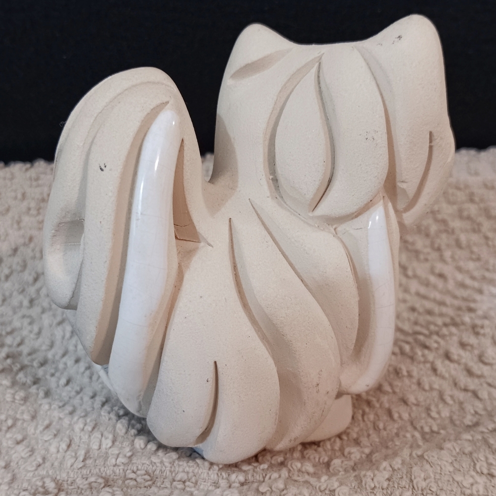 Rinconada USA Persian Cat Figurine – Handcrafted Ceramic Collectible - Picture 11 of 13